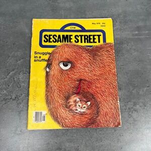 Sesame‎ Street Magazine May 1978 Snuggle in a Snuffle Joe Mathieu Cover VTG